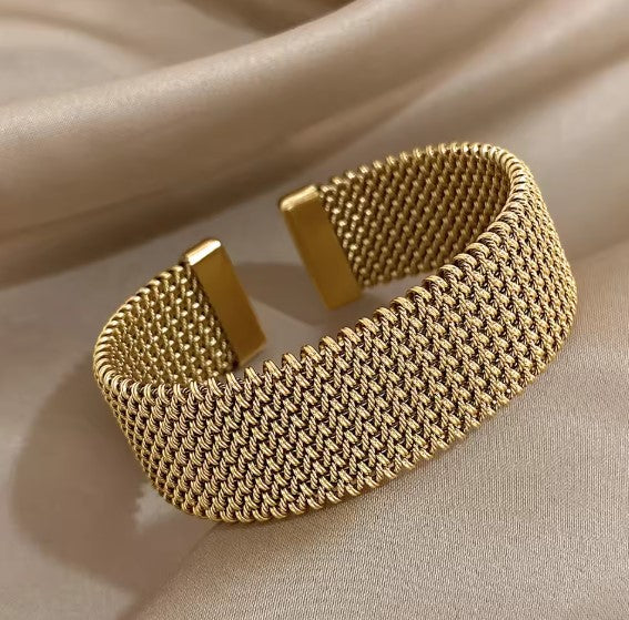 Classic Open Braided Mesh Bracelet