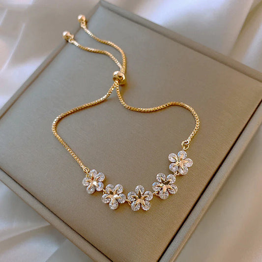 Gold Daisy Bracelet